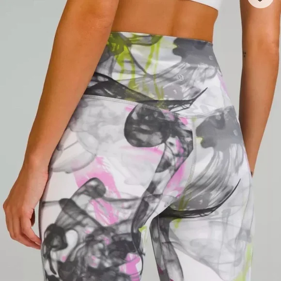 Lululemon align 25” size 2 Women's Multicolor Abstract Print Leggings - Picture 3 of 9